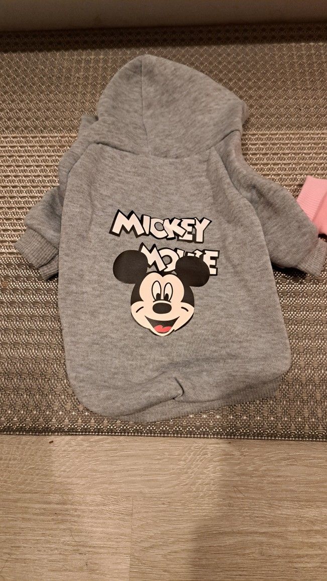 Mickey Mouse Sweatshire sz Med