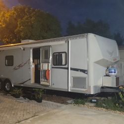 RV Toy Hauler 2010