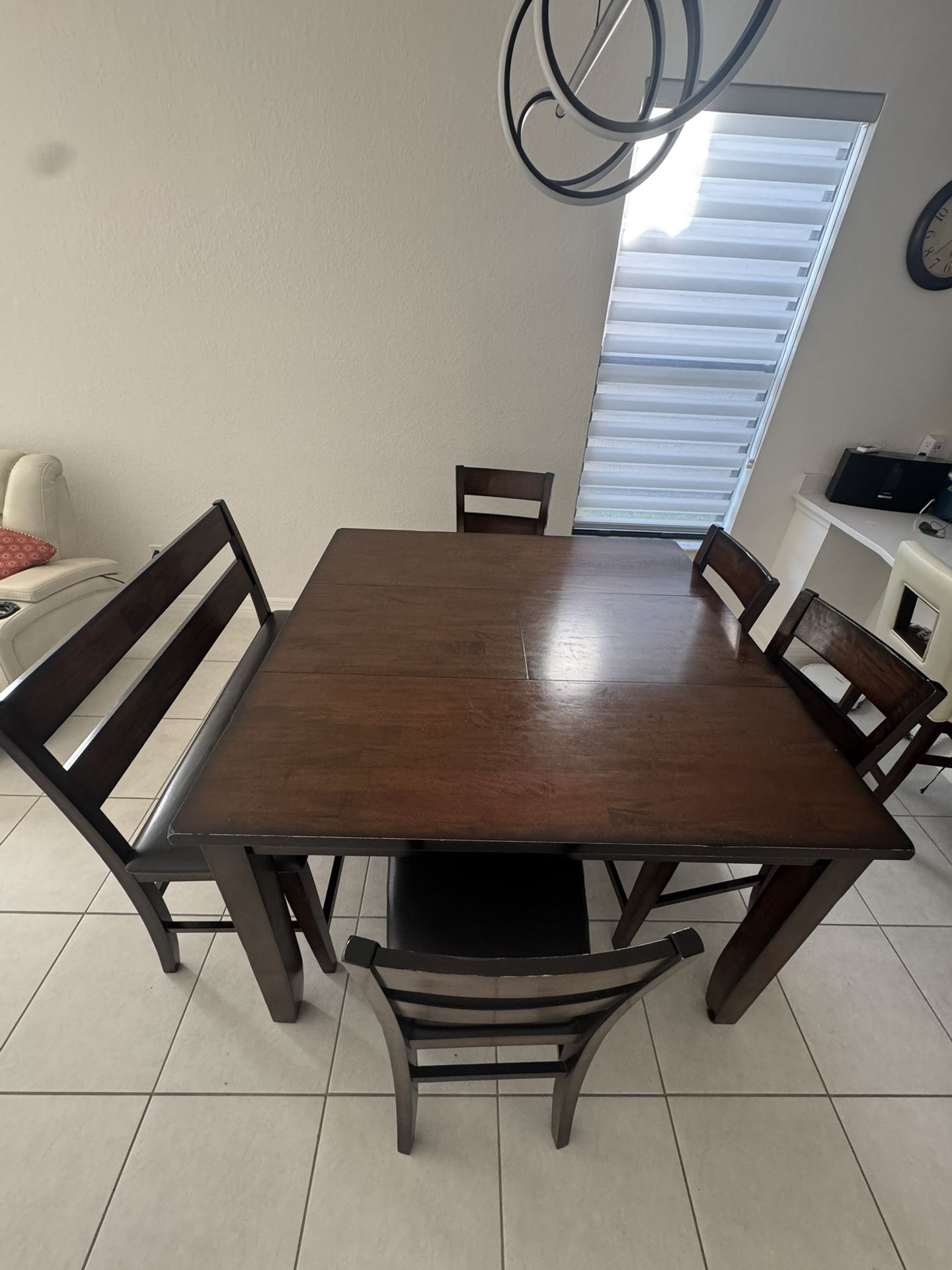 Height Dining Table Set