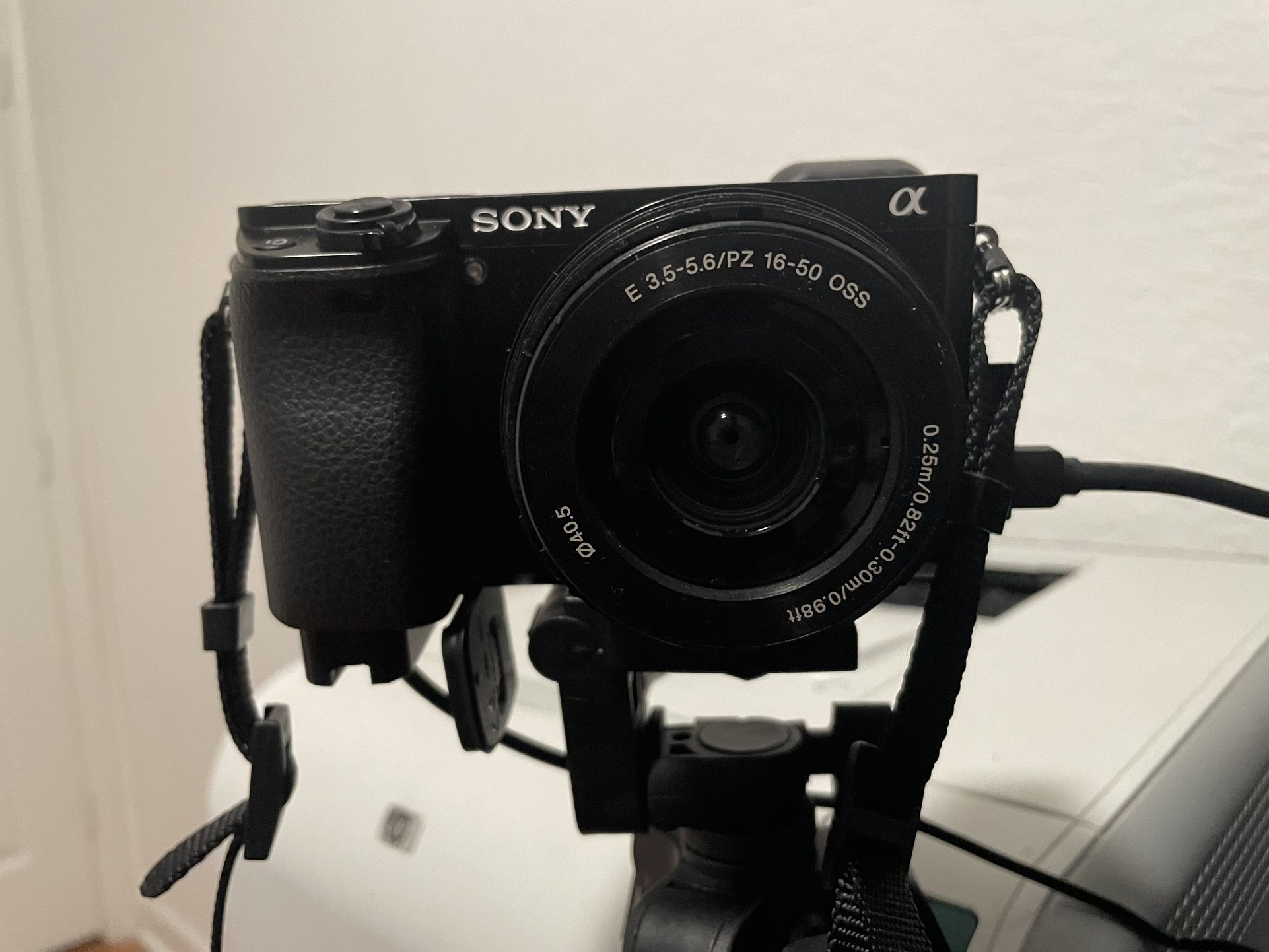 Sony A6000