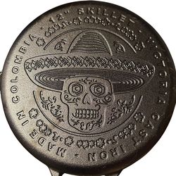 Victoria 12” Cast Iron Skillet – Día de Muertos – New