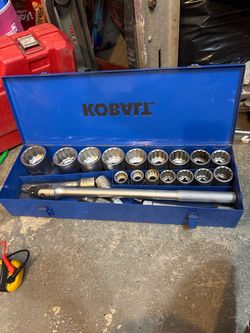 Kobalt Socket Set with Metal Case