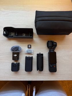 DJI Osmo Pocket 3 Creator Combo – Like New – 2-Year Warranty + Receipt – Complete Kit