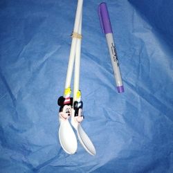 Vintage 1995 Disney Mickey  and Minnie Straw Spoon Sipper Reusable