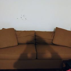 Free Couch 