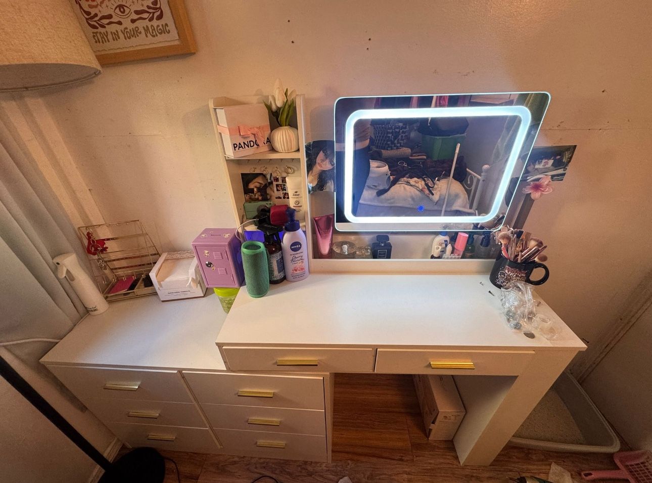 Vanity With Mirror (LED)