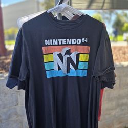 Nintendo Graphic T-Shirt – XL (2019)