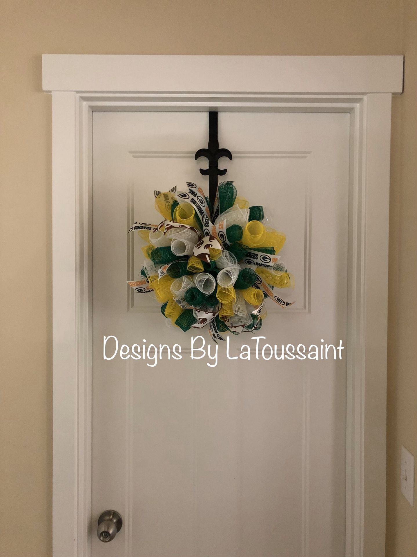 Green Bay Packers Inspired Spiral Wreath