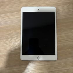 iPad Mini 4 WiFi + Cellular 