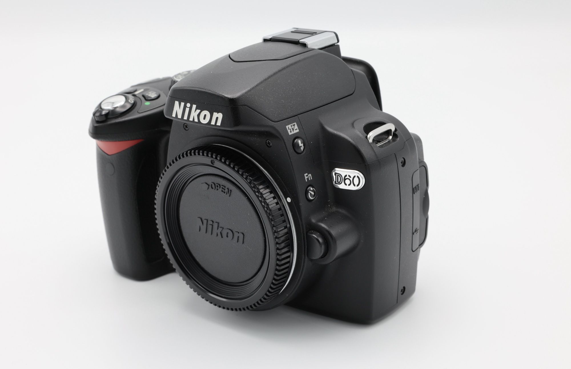 Nikon D60 DSLR Kit – 50mm 1.4 + 18-200mm VR II + SB-600 Flash