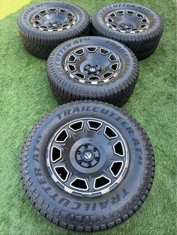 Fuel ford f150 6x135 wheels and tires raptor