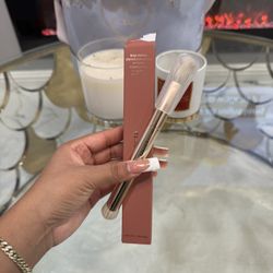 Patrick ta Dual-Ended Concealer Brush FIRM PRICE NO TRADES ! 