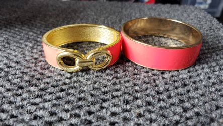Bracelets, gold bracelet