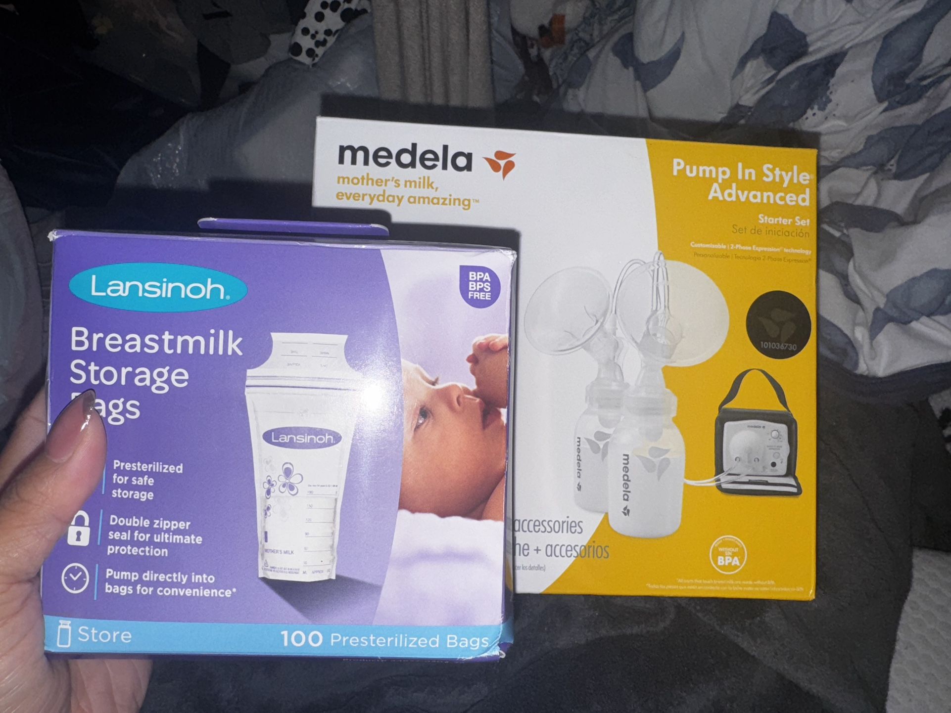 Lansinoh 100 Storage Bags + Medela Pump Starter Kit