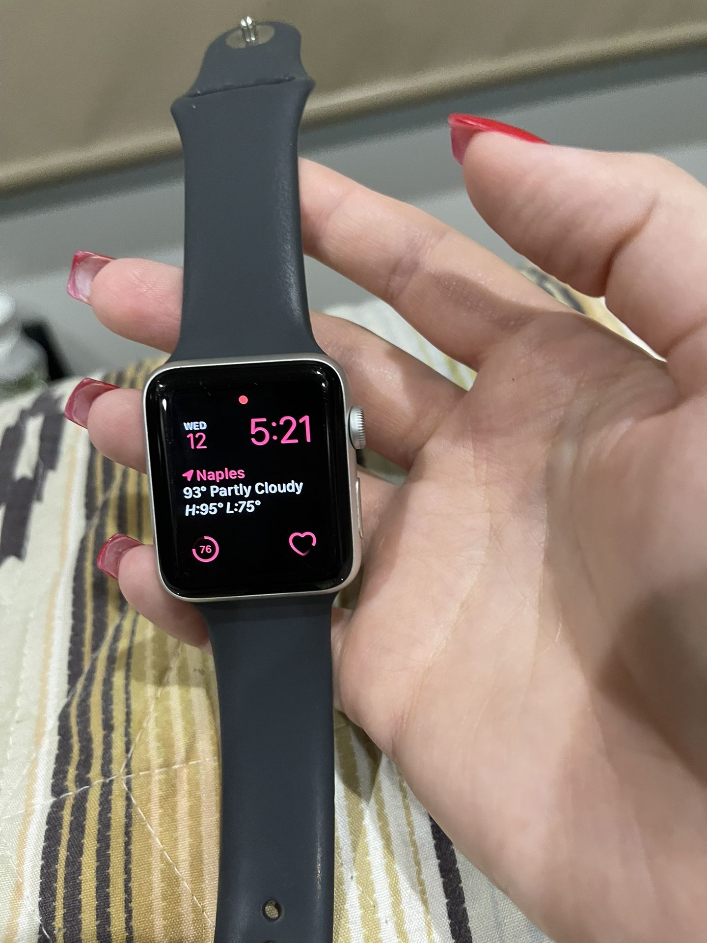 Apple Watch Series 3 GPS & Cellular 