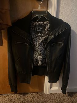 Young girls black jacket