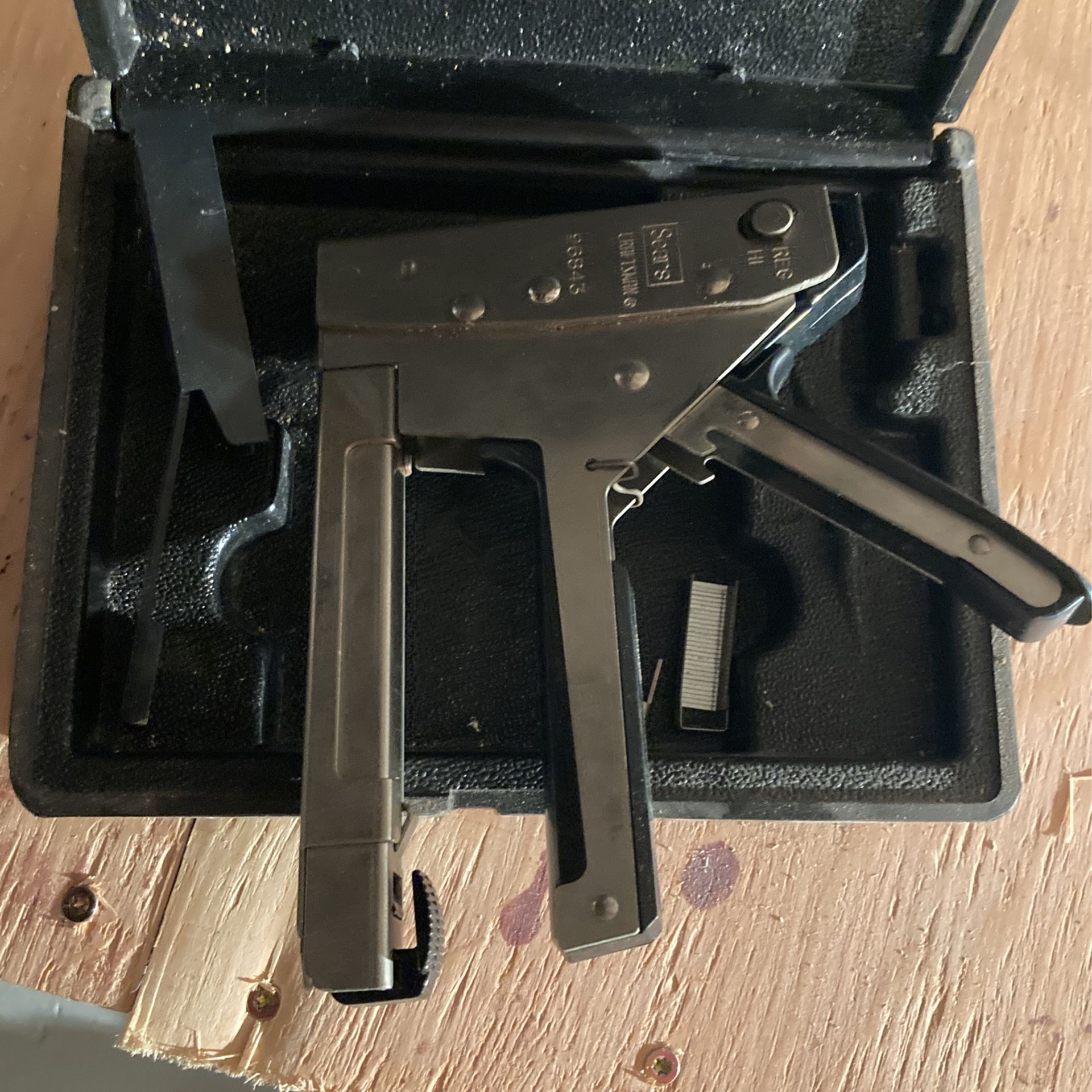 Craftsman Stapler