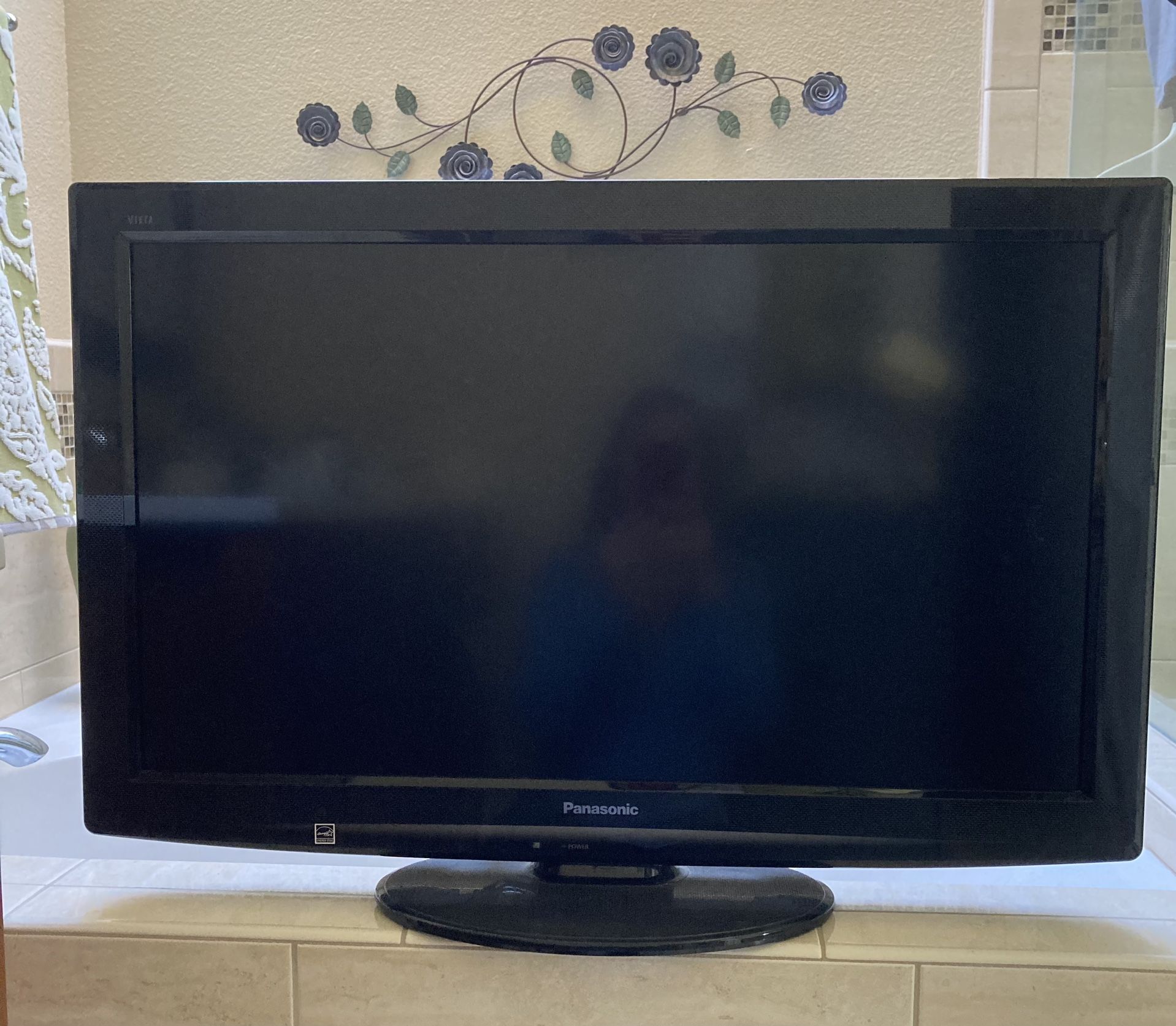 36” Panasonic TV