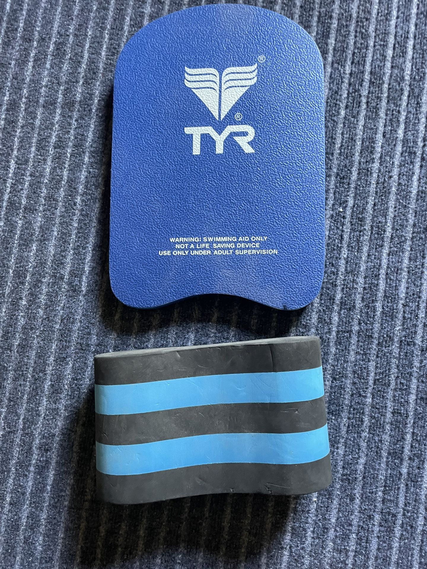 TYR Junior Kickboard And Float