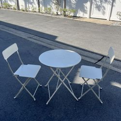 Metal Folding Chairs & Table 