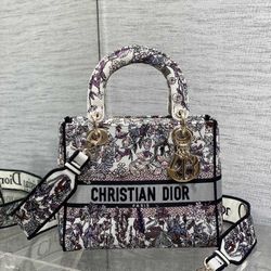 Ladies Christian Dior Bag 