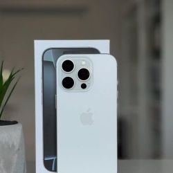 iPhone 16 pro 256GB Unlocked 