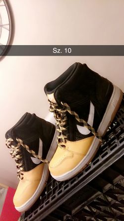 Nike Air Force II High – BlackxWhitexPro GoldxGum Yellow