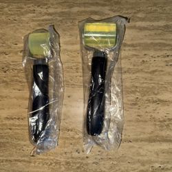 2 Size Car Sound Deadener Rolling Wheel Roller for Easy Application (5Cm X 3.5Cm)