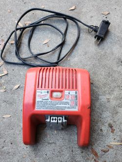 Milwaukee Battery Charger 