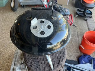 Weber charcoal grill