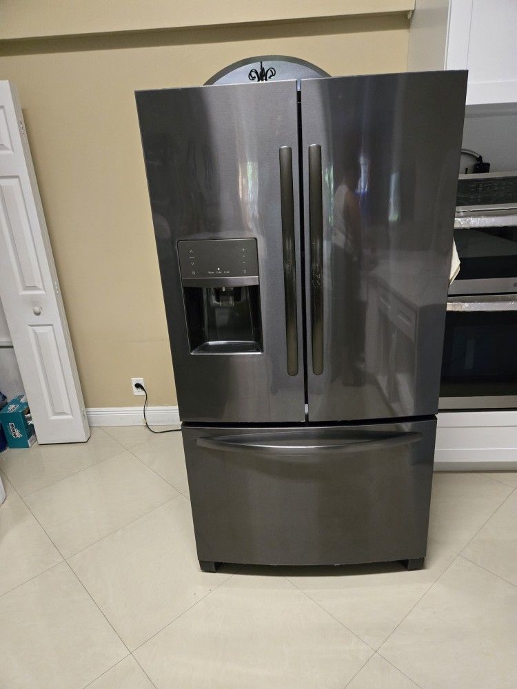 Refrigerator