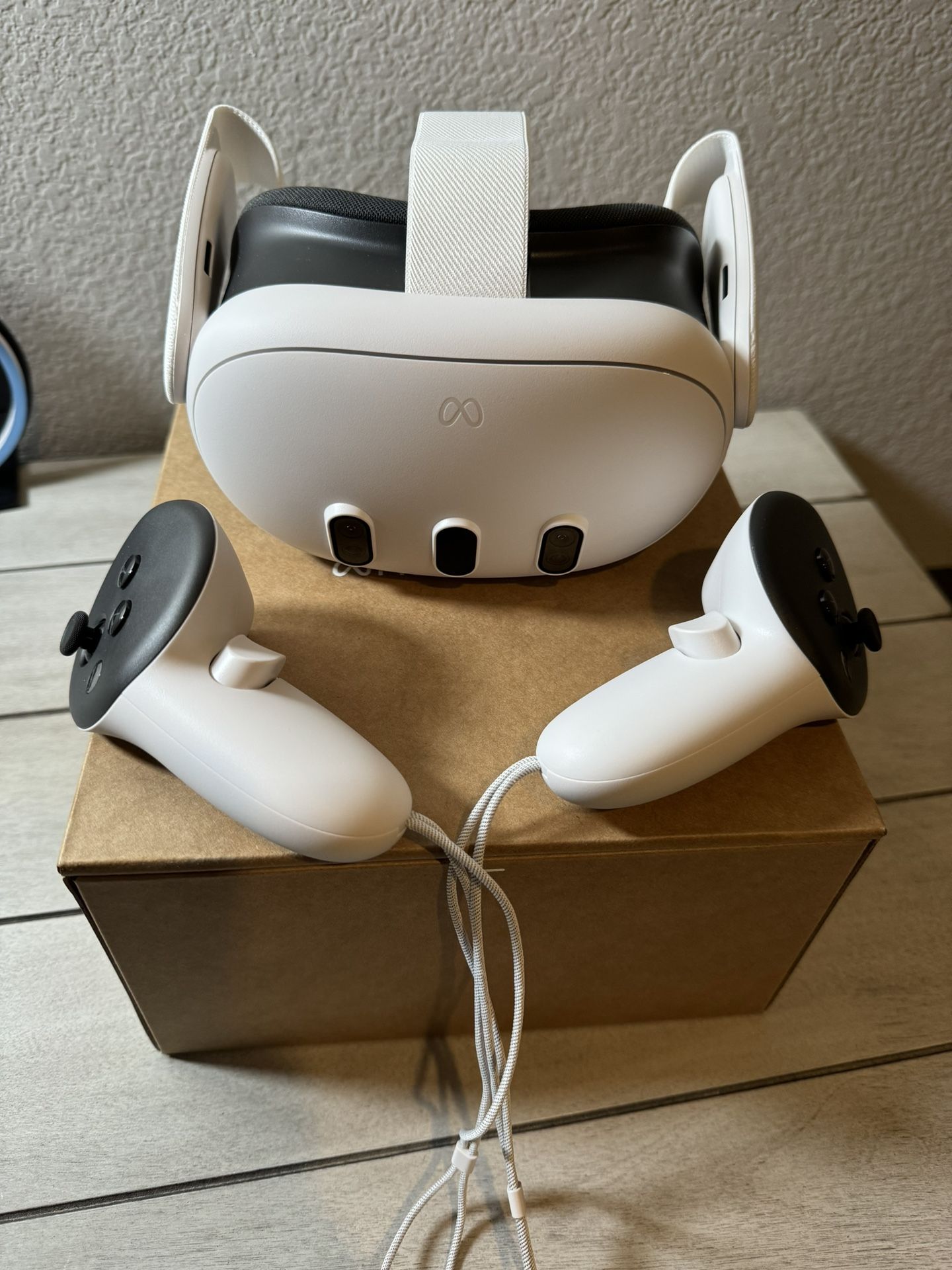 Meta Quest 3 512GB - Great Condition, Only Been Used A Few Times 