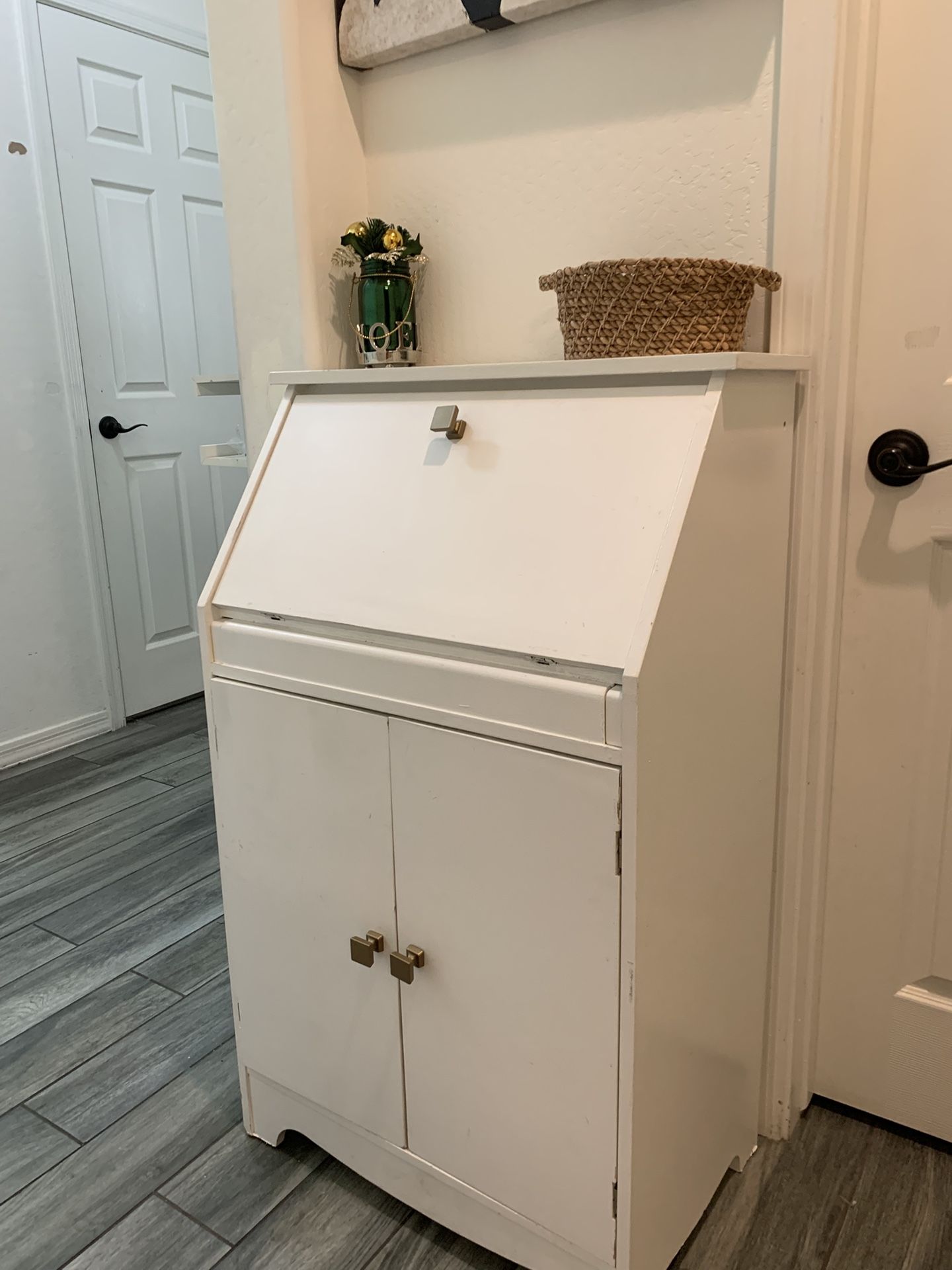 Beautiful Solid Wood Storage Cabinet/ Desk