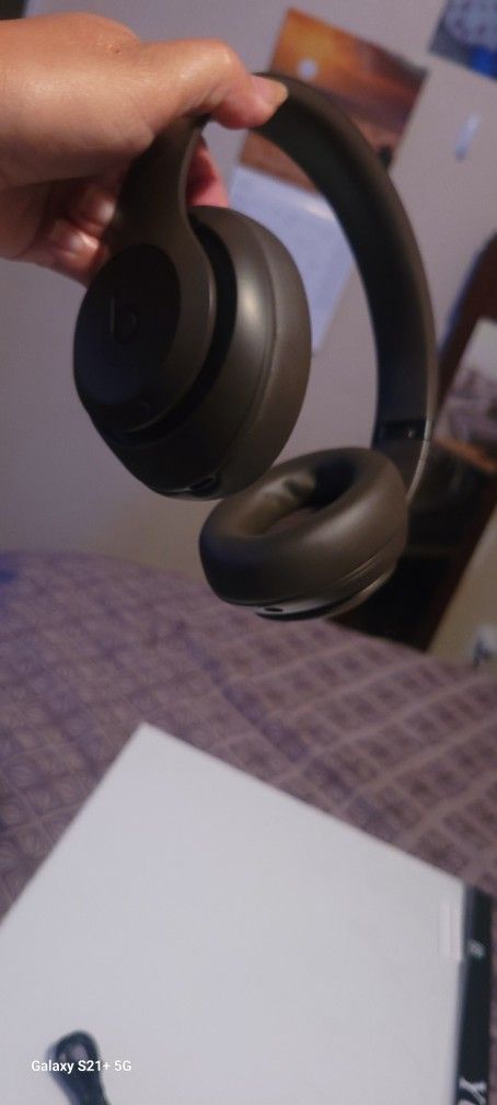 Beats Studio Pro - Wireless Bluetooth Noise Cancelling Headphones - Deep Brown