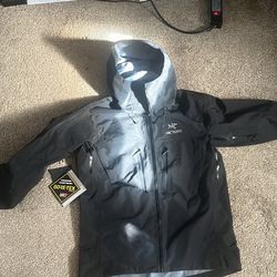 Arcteryx Goretex Jacket SV NEW 