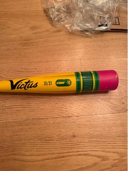 Victus Pencil Bat
