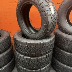 285/60R20 Nitto Ridge Grappler Full Tire Set