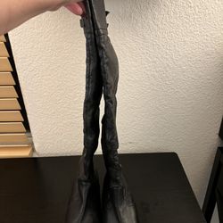 Below The Knee Black Boot 