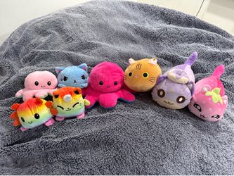 Aphmau MeeMeows Plush Lot of 8 – Cats, Reversible Mood Octopus & Axolotl – Great Condition