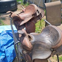Western Saddles 