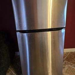 LG Refrigerator 