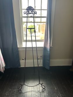 Decorative Easel