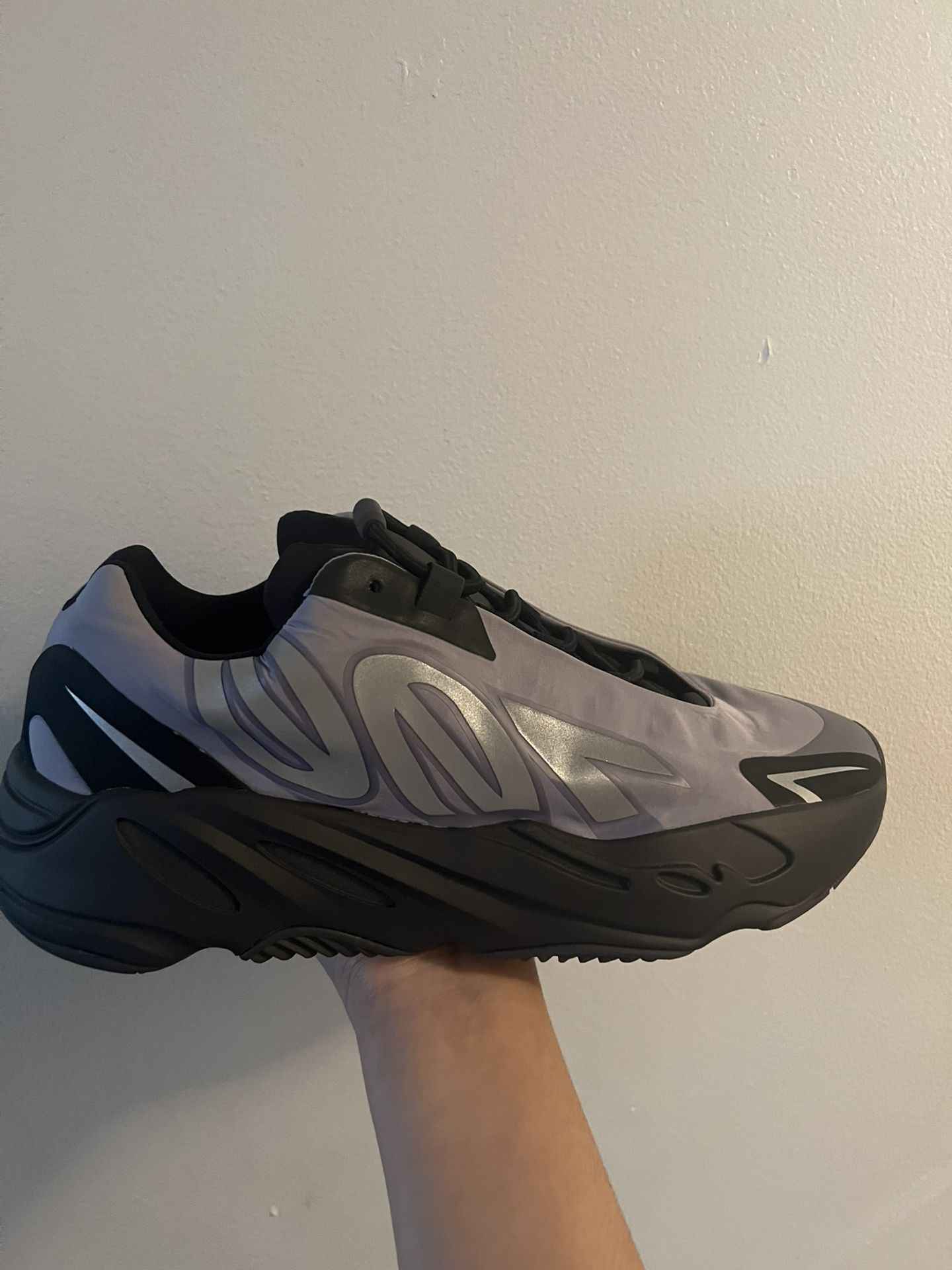 Yeezy 700 Geode