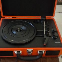 Victrola  music player  w/bluetooth