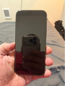 iPhone 16 pro max 256gb in black