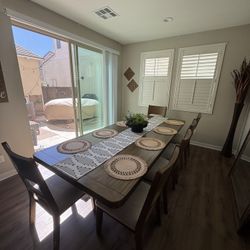 Cabalynn Expandable Dining Table