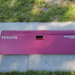 1995 To 2004 Toyota Tacoma Tailgate
