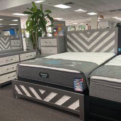 MEMORIAL DAY PRE-SALE liquidation furniture beautiful 5pc bedroom set w/ FREE MATTRESS 40% OFF