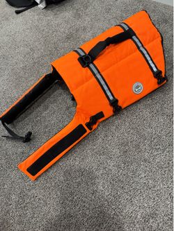 Large Dog Life Vest with handle and leash ring