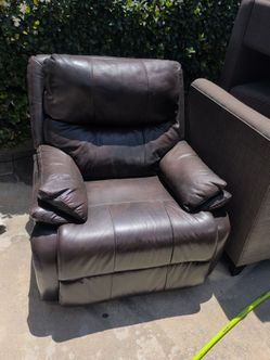 Brown Recliner chair